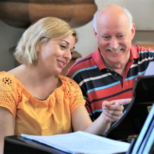 Zondag 17 mei 2026 Mezzosopraan Claudia Kamaris